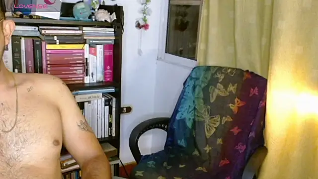 Snapshot of helios_clitiaxx chatting on September 24, 2:51 am helios clitiaxx online show from September 24, 2:51 am