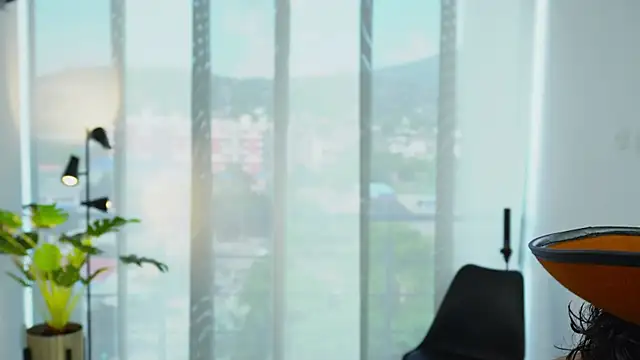 Snapshot of Timmyshy_ chatting on October 31, 7:43 pm Timmyshy online show from October 31, 7:43 pm