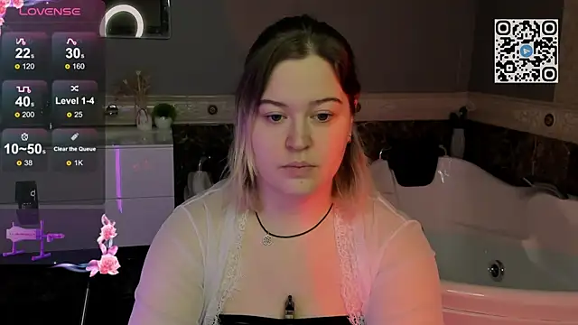 HelenHartt online show from November 24, 2:00 am