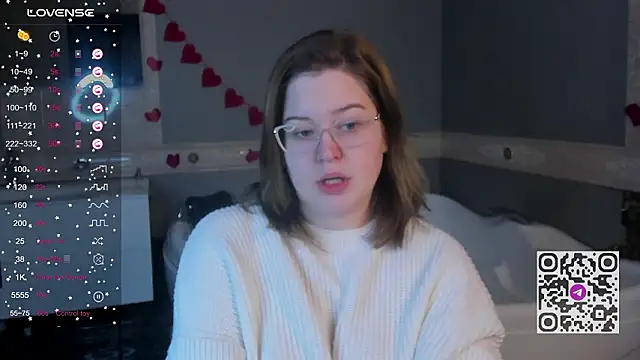 HelenHartt online show from March 3, 8:43 am