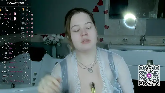 HelenHartt online show from March 11, 8:19 am