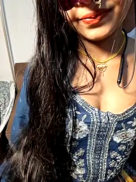 LOVE568 online show from May 28, 4:24 pm