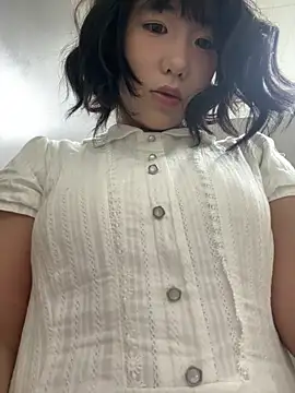 luluya1314 online show from April 23, 7:59 am