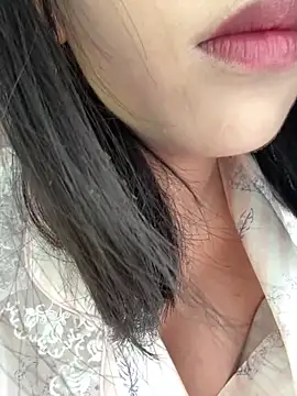 luluya1314 online show from June 20, 3:11 am