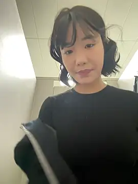 luluya1314 online show from March 25, 8:25 am