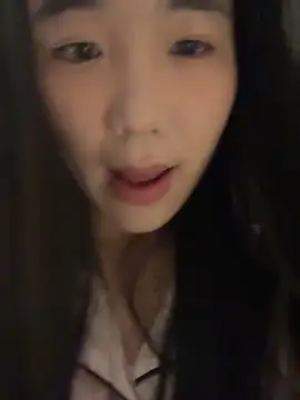 luluya1314 online show from March 7, 12:21 pm