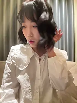 luluya1314 online show from April 4, 6:31 am