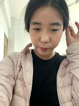 luluya1314 online show from November 25, 5:30 am