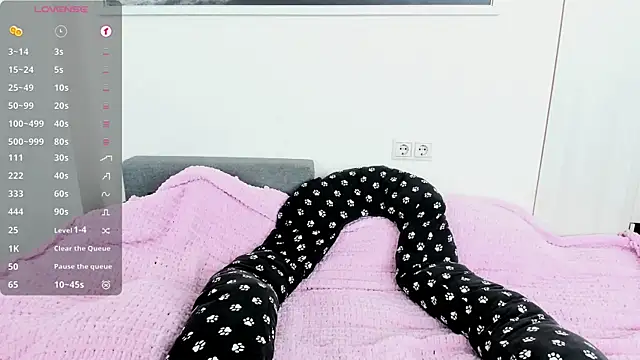 Dark Moni online show from April 23, 3:24 am