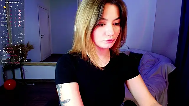 Dark Moni online show from November 10, 5:34 am