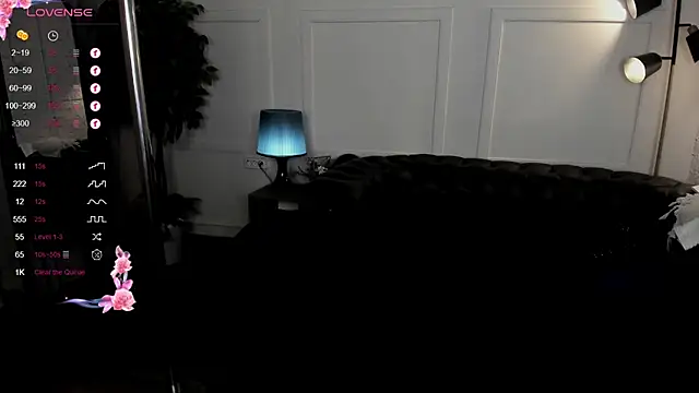 Dark Moni online show from November 6, 8:51 am