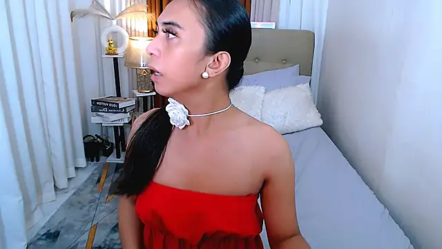 scarlet smith7 online show from December 17, 2:11 pm