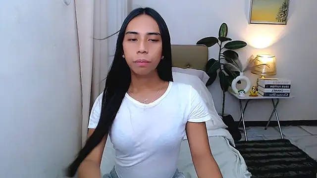 scarlet smith7 online show from June 4, 8:08 am