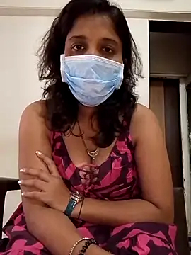 Love Foreverr12 online show from October 28, 6:45 am