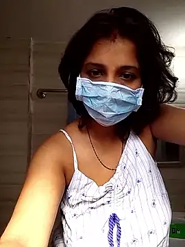 Love Foreverr12 online show from November 17, 7:23 am