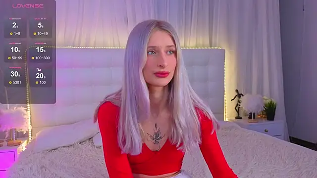 Monica Leen online show from February 8, 6:33 am