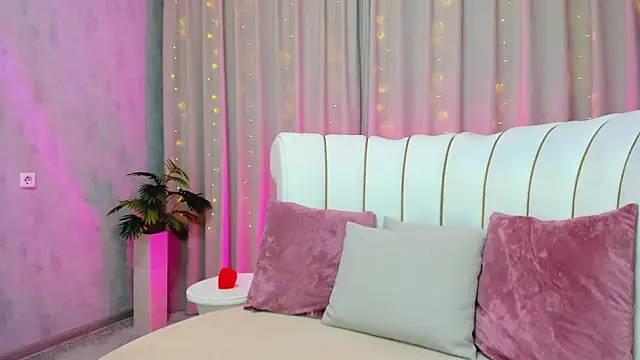  Sunpuddle online show from March 26, 1:15 am