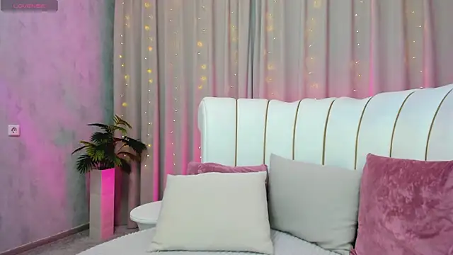  Sunpuddle online show from March 5, 12:51 am