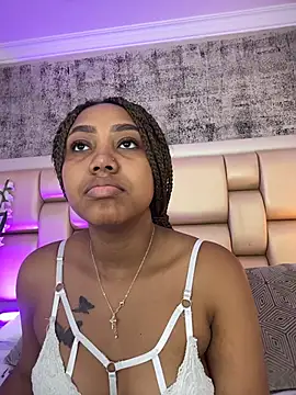 AngelaRoberts online show from February 25, 8:08 pm