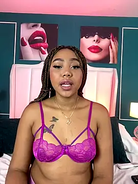 Snapshot of AngelaRoberts chatting on October 9, 4:07 pm AngelaRoberts online show from October 9, 4:07 pm