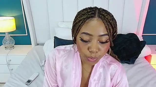 Snapshot of AngelaRoberts chatting on September 13, 3:56 pm AngelaRoberts online show from September 13, 3:56 pm