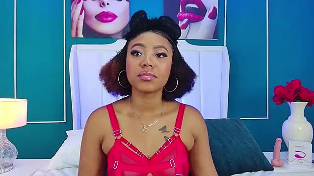 Snapshot of AngelaRoberts chatting on October 18, 4:14 am AngelaRoberts online show from October 18, 4:14 am