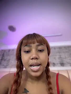 AngelaRoberts online show from April 14, 8:47 pm