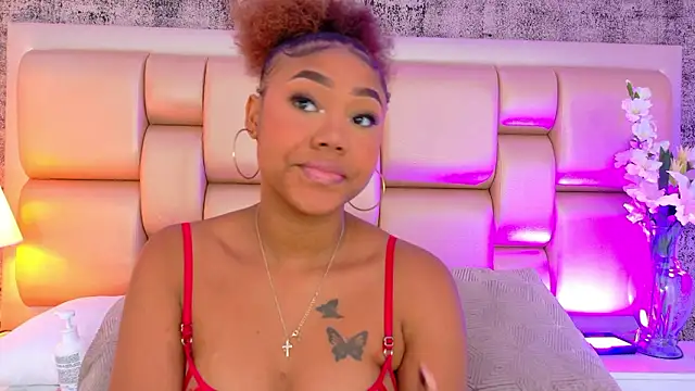 AngelaRoberts online show from March 19, 8:31 pm