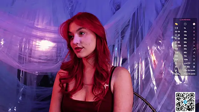 Snapshot of GildedKitten chatting on January 16, 7:07 pm GildedKitten online show from January 16, 7:07 pm