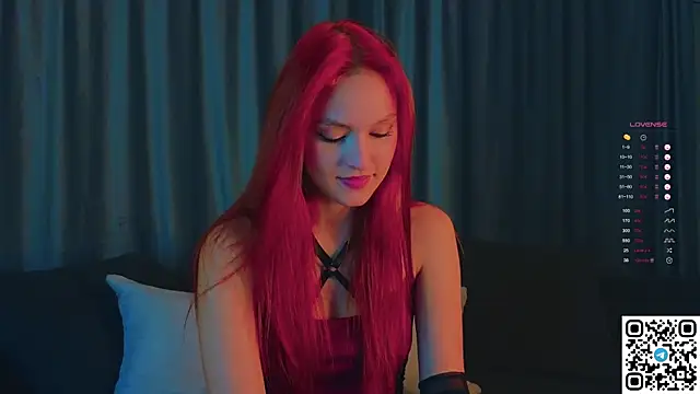 GildedKitten online show from October 8, 6:08 pm