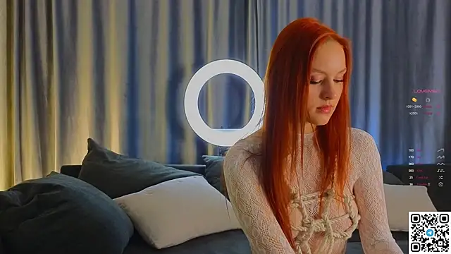 GildedKitten online show from September 20, 6:02 pm