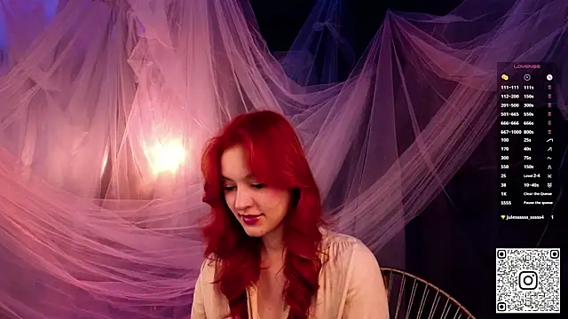 Snapshot of GildedKitten chatting on January 5, 6:55 pm GildedKitten online show from January 5, 6:55 pm