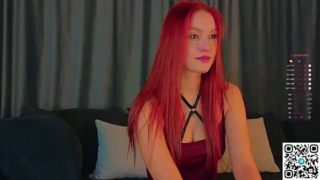 GildedKitten online show from October 3, 5:25 pm