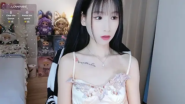 M-OTT  online show from April 6, 1:23 am