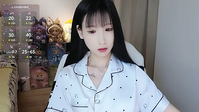 M-OTT  online show from April 17, 6:00 pm