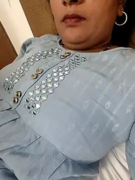 Aunty Boy 143 online show from October 6, 2:29 pm