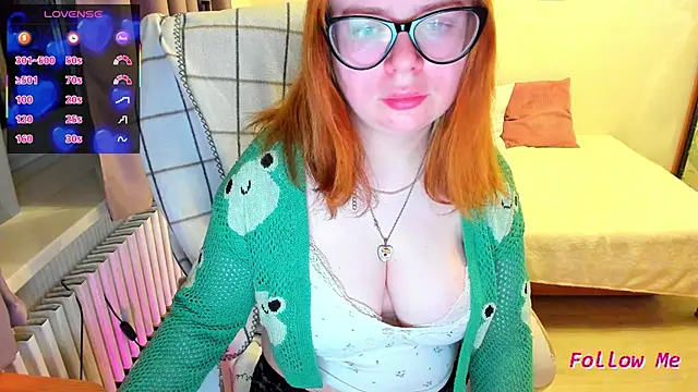 Snapshot of MilisaSweet777 chatting on February 27, 8:08 pm MilisaSweet777 online show from February 27, 8:08 pm