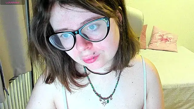 Snapshot of MilisaSweet777 chatting on September 30, 6:58 pm MilisaSweet777 online show from September 30, 6:58 pm