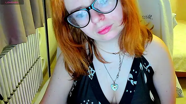 Snapshot of MilisaSweet777 chatting on February 10, 8:30 pm MilisaSweet777 online show from February 10, 8:30 pm