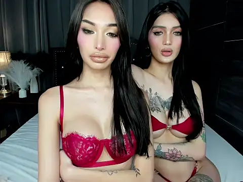 Snapshot of GeorginaMiller04 chatting on November 10, 2:11 pm GeorginaMiller04 online show from November 10, 2:11 pm