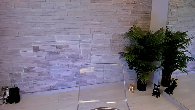 Snapshot of AngelInSinn chatting on September 28, 7:43 pm AngelInSinn online show from September 28, 7:43 pm