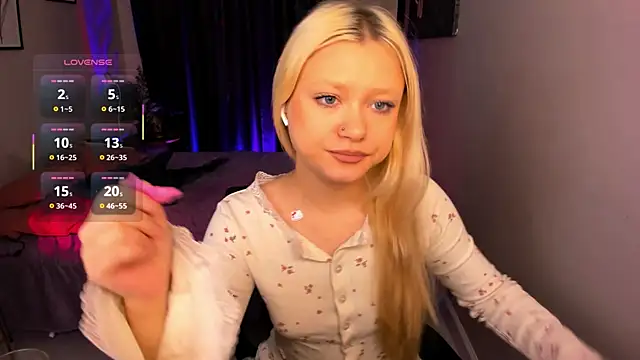 Millie Vanillies online show from December 17, 2:00 pm