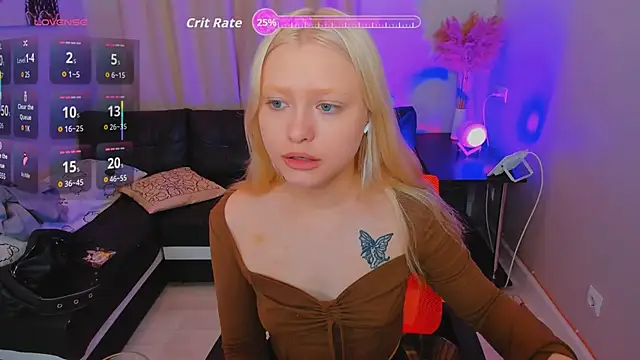 Snapshot of Millie_Vanillies chatting on November 9, 11:42 pm Millie Vanillies online show from November 9, 11:42 pm