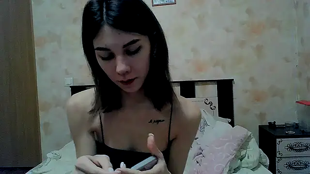 Crazy Empresis online show from December 5, 1:27 am