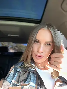  JessyRey  online show from October 19, 9:23 am