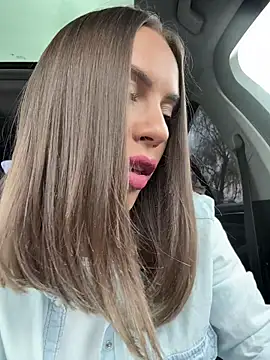  JessyRey  online show from March 31, 11:56 am