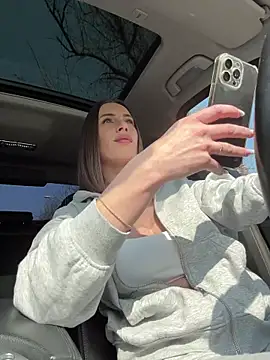  JessyRey  online show from March 17, 9:12 am