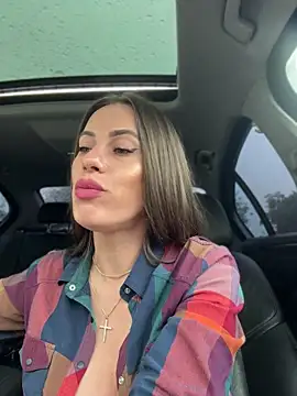  JessyRey  online show from May 9, 12:41 pm