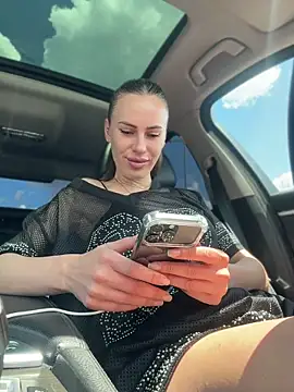 Snapshot of _JessyRey_ chatting on June 8, 10:16 am JessyRey online show from June 8, 10:16 am
