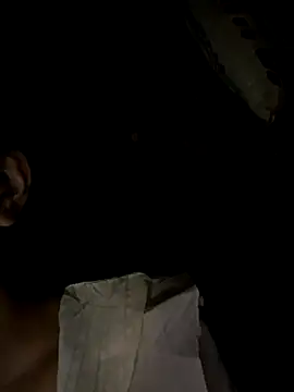 Snapshot of __Nhug__05 chatting on September 10, 12:42 am   Nhug  05 online show from September 10, 12:42 am